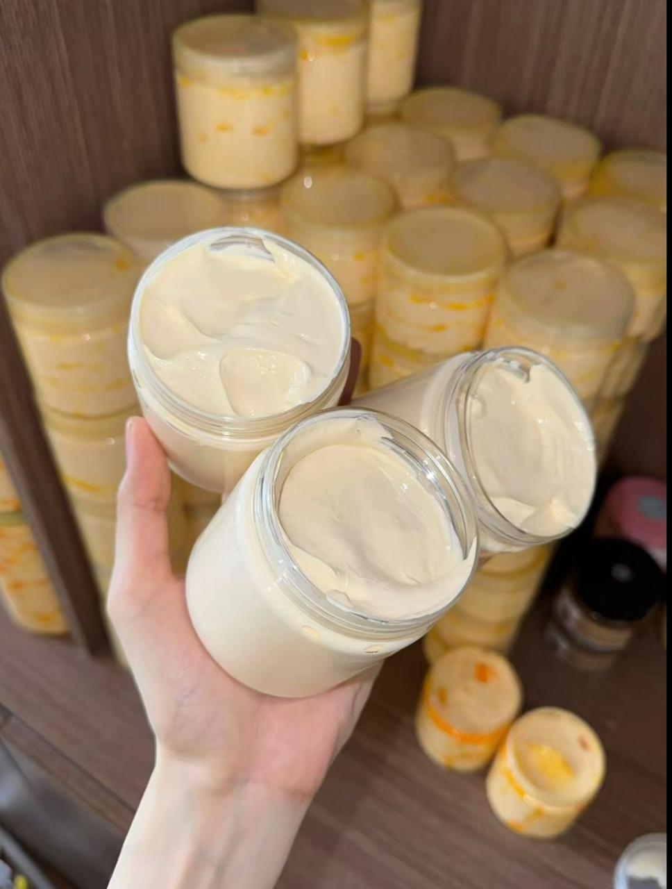 Premium Zafrani Cream Whitening & Moisturizing Beauty Cream - 500ml